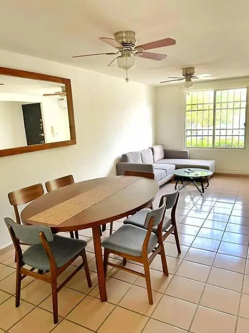 Casa De 2 Recs En Condominio Tranquilo Con Piscina Cancún